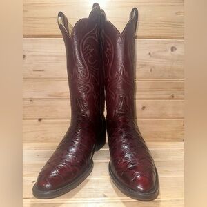SOLD!!!!! Vintage Cowboy Boots Rare Size 10.5 B Will Fit 9.5D